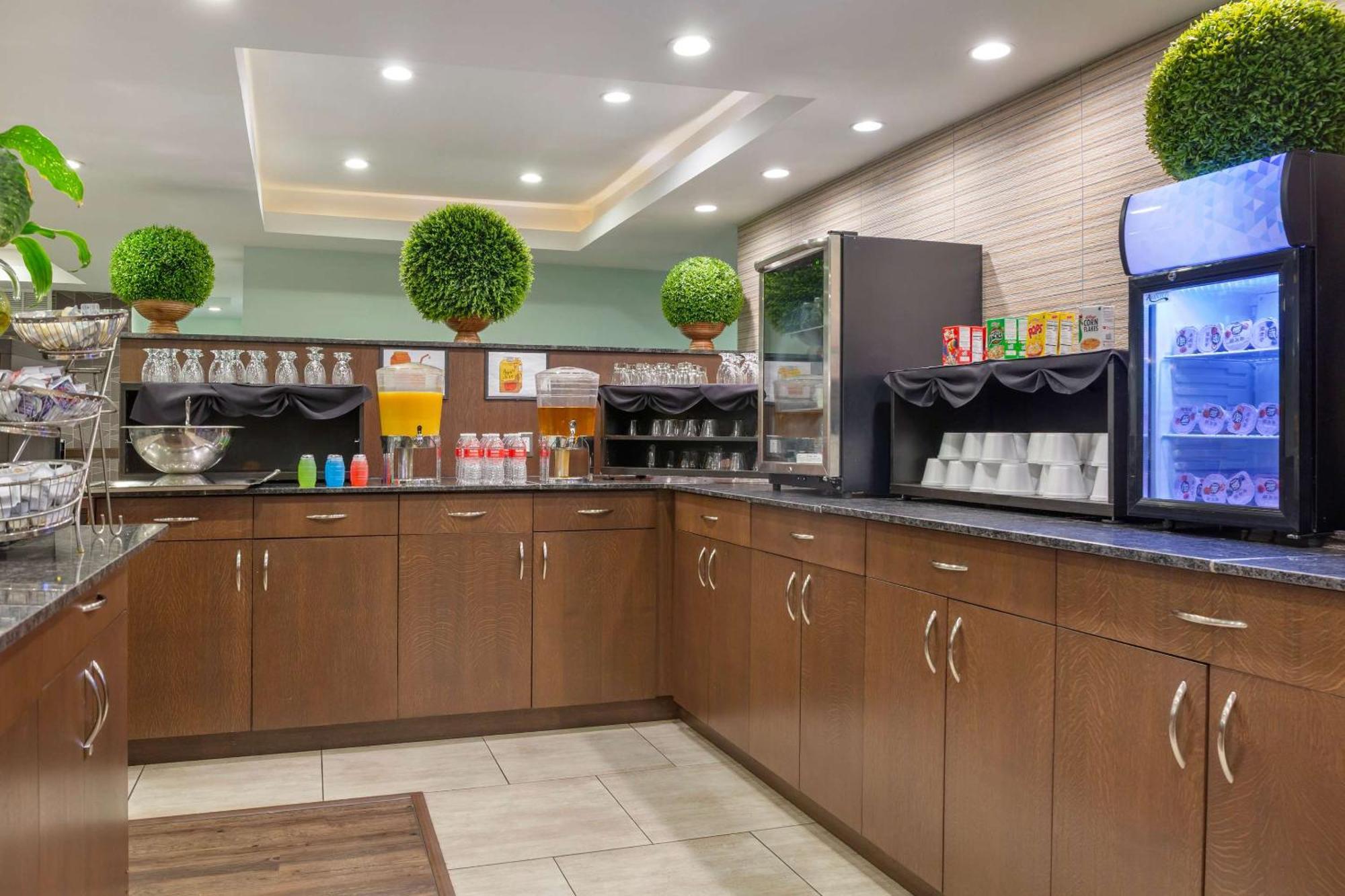 Radisson Hotel Southfield-Detroit Extérieur photo