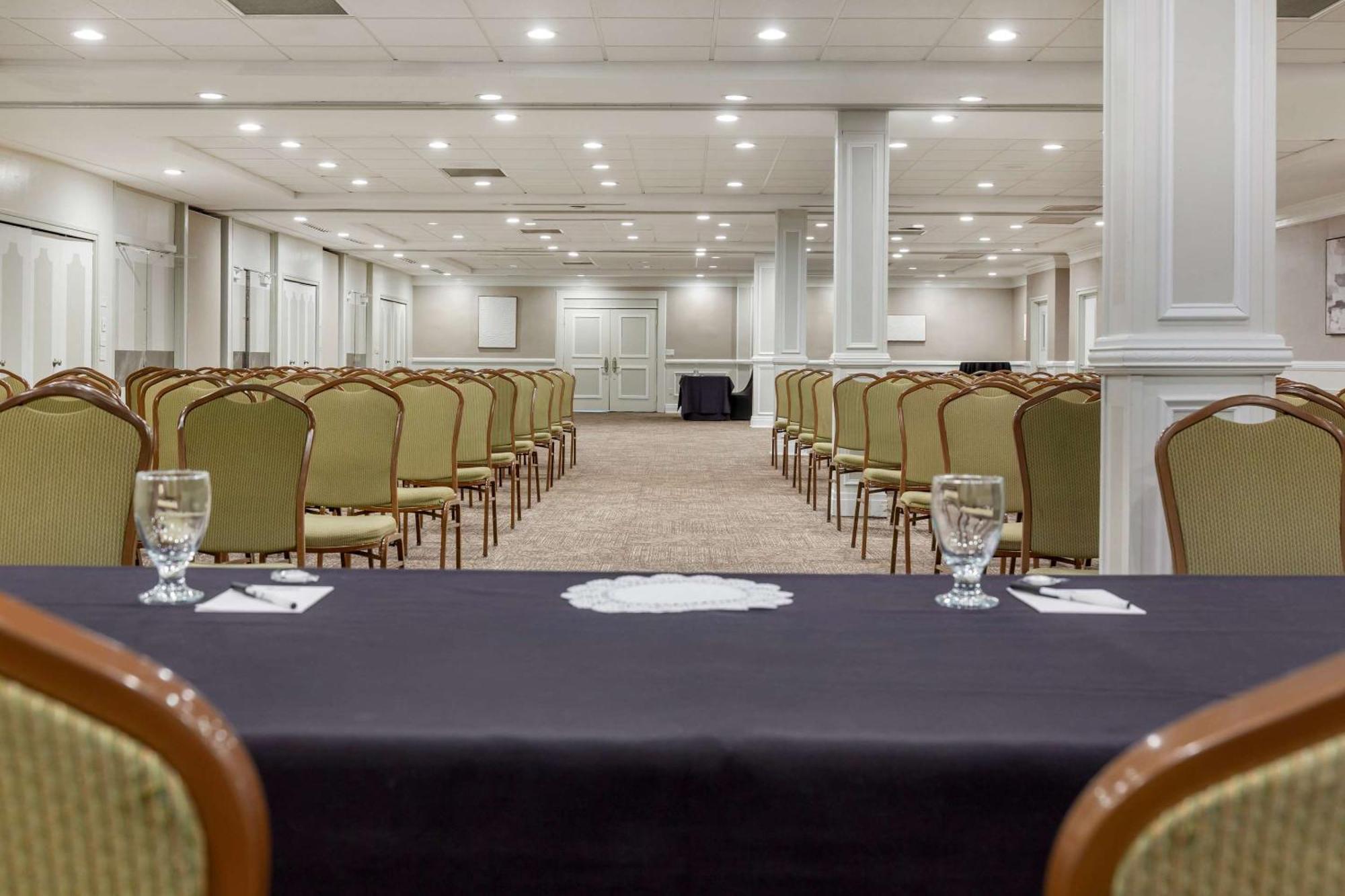 Radisson Hotel Southfield-Detroit Extérieur photo